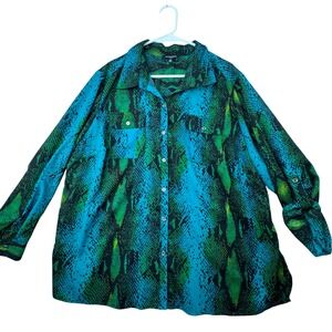 Notations Woman Button Down Shirt Women 3X Teal Green Snakeprint Roll Tab Bold